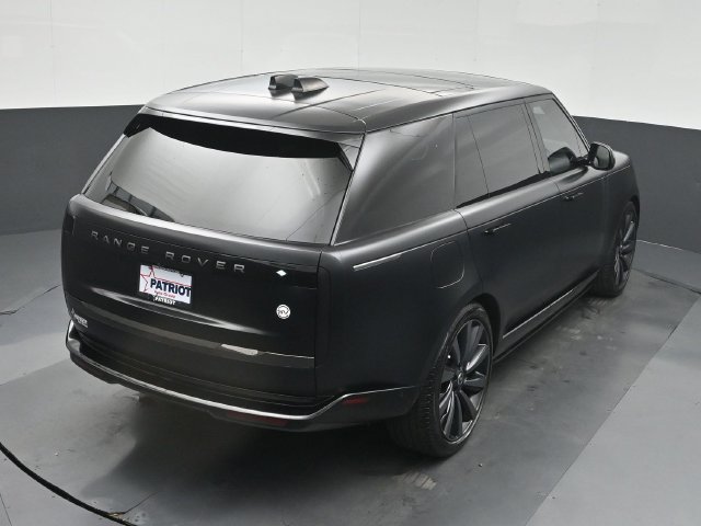 Used 2024 Land Rover Range Rover SV AWD/4WD image 41