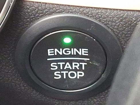 Certified 2021 Ford Escape Titanium w/ Titanium Elite Package image 25