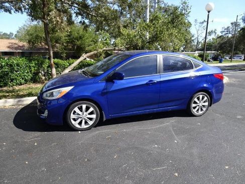 Used 2014 Hyundai Accent GLS w/ Option Group 2 image 13