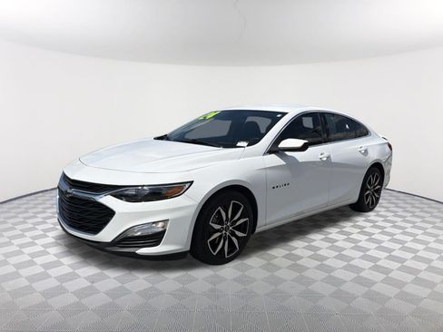 Used 2024 Chevrolet Malibu RS FWD image 3