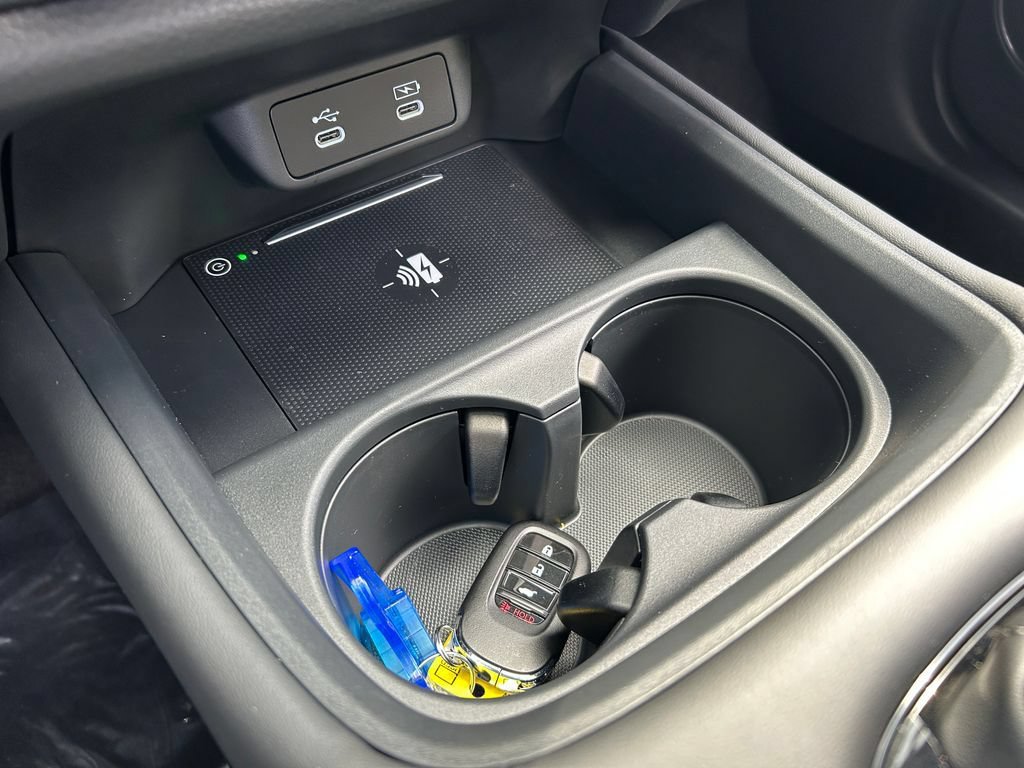 Used 2027 Honda HR-V LX image 27