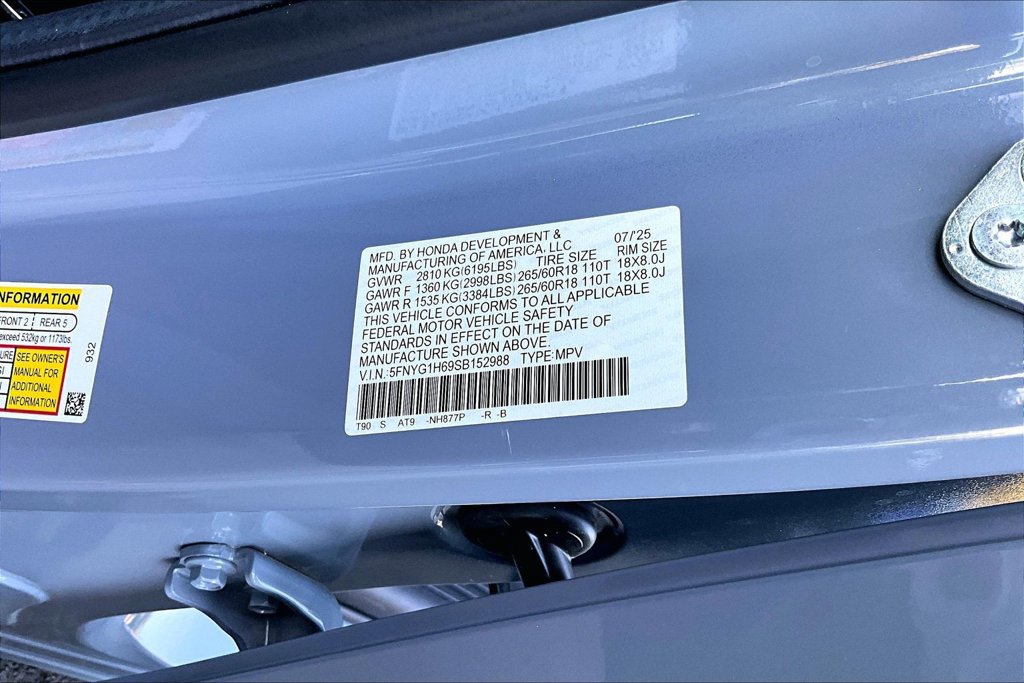 Certified 2025 Honda Pilot TrailSport image 14