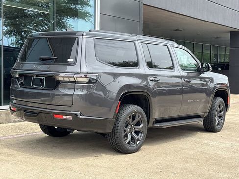 New 2026 Jeep Grand Wagoneer 4WD image 3