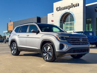 Used 2025 Volkswagen Atlas SE
