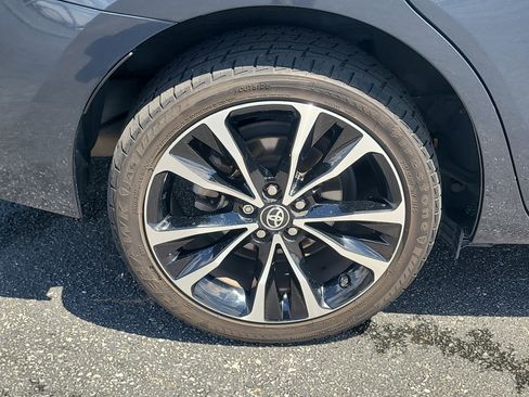 Used 2019 Toyota Corolla SE FWD image 9