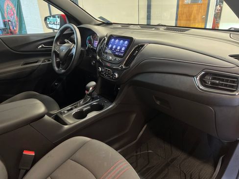 Used 2024 Chevrolet Equinox RS AWD/4WD image 40