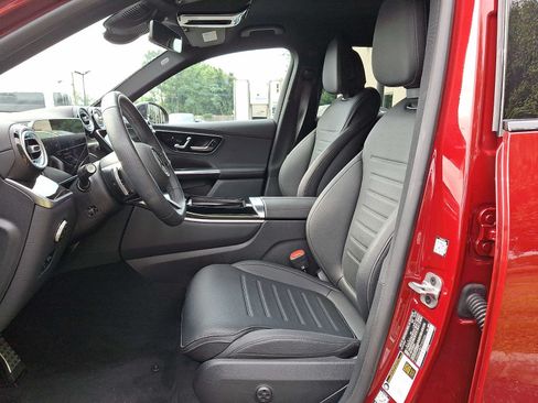 Used 2026 Mercedes-Benz GLC 300 4MATIC image 10