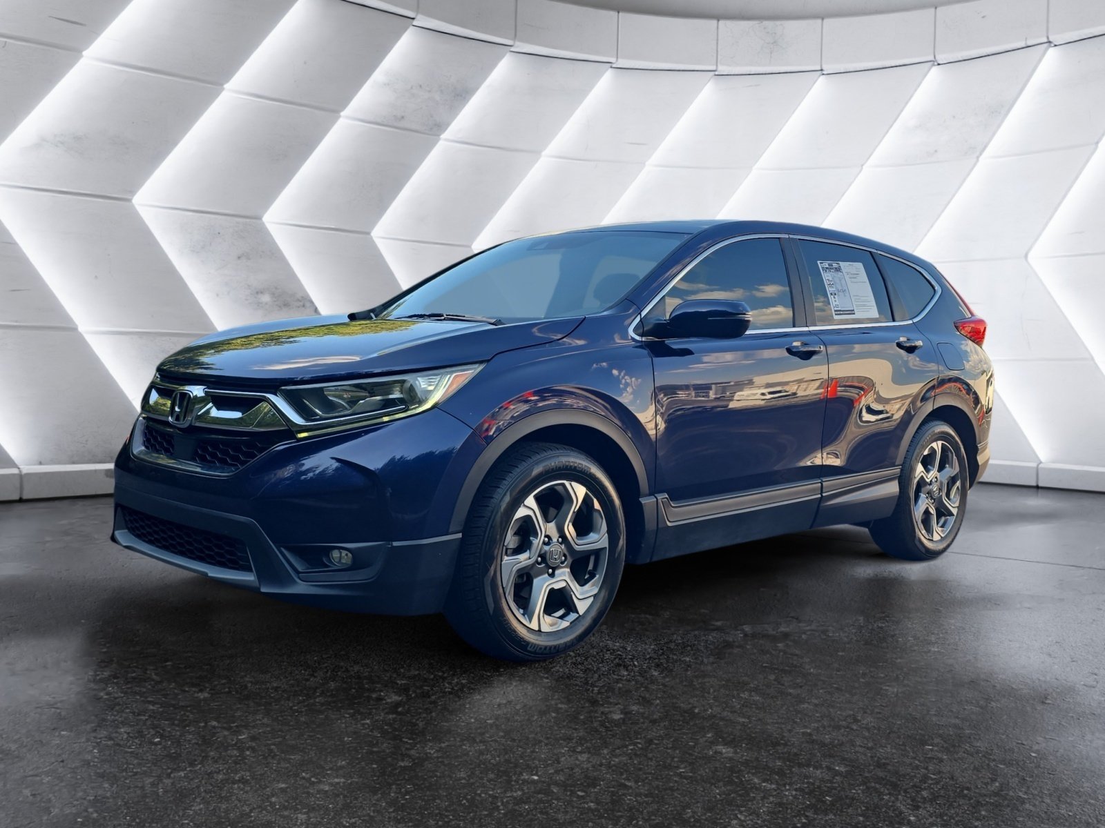 Used 2019 Honda CR-V EX image 1