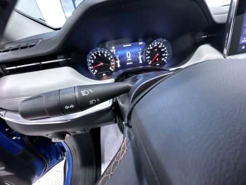 Used 2022 Jeep Compass Limited image 18