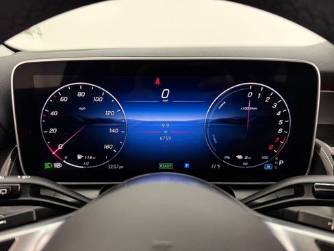 Used 2025 Mercedes-Benz GLC 350e 4MATIC image 18