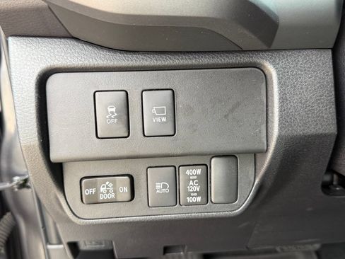 Used 2023 Toyota Tacoma TRD Off-Road w/ Advanced Technology Package AWD/4WD image 26