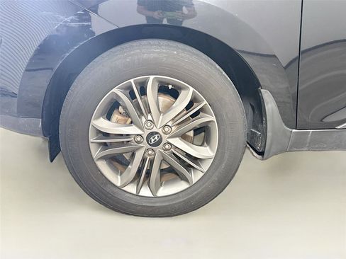 Used 2015 Hyundai Tucson SE FWD image 8