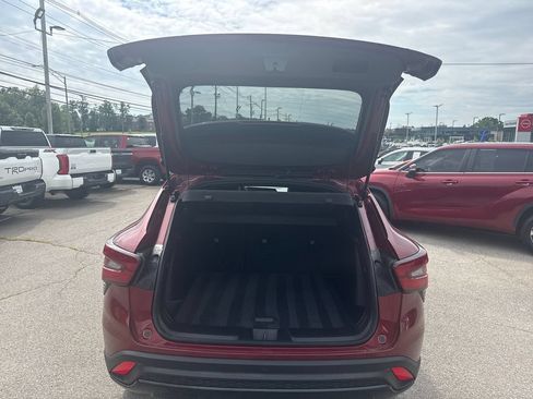 Used 2025 Chevrolet Trax RS w/ Driver Confidence Package FWD image 9