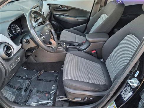 Used 2018 Hyundai Kona SEL w/ SEL Tech Package 02 FWD image 15