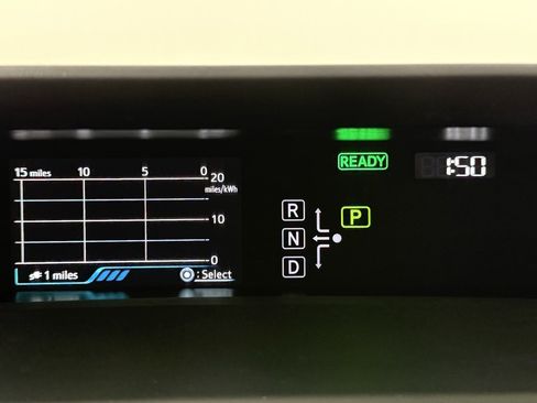 Certified 2021 Toyota Prius Prime LE image 22