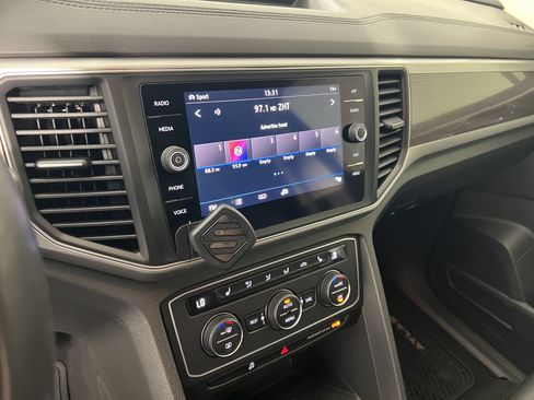 Used 2019 Volkswagen Atlas SE AWD/4WD image 29