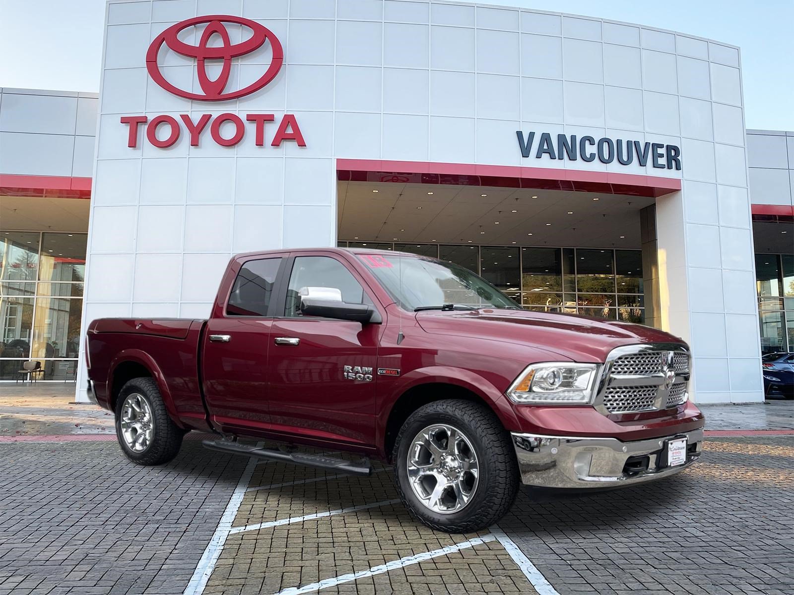 Used 2017 RAM 1500 Laramie w/ Convenience Group AWD/4WD image 1