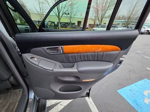 Used 2005 Lexus GX 470 image 58