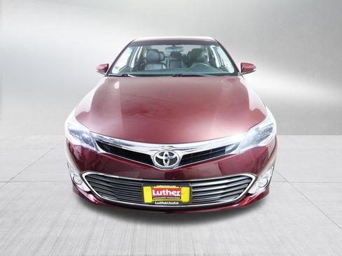 Used 2015 Toyota Avalon XLE Touring FWD image 2