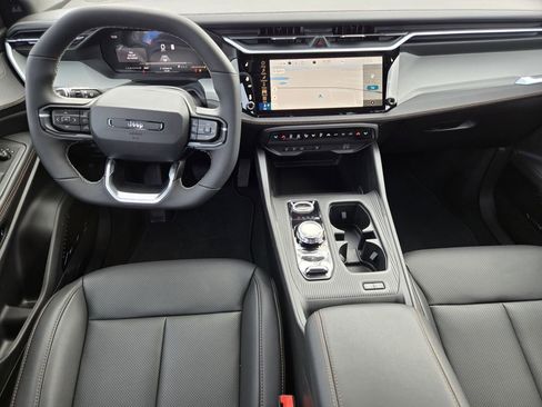 New 2026 Jeep Cherokee Limited image 15