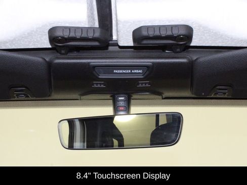 Used 2018 Jeep Wrangler Unlimited Rubicon image 28