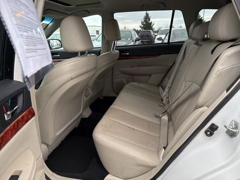Used 2011 Subaru Outback 2.5i Limited w/ PWR Moonroof Pkg image 12