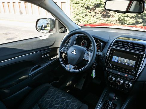 New 2025 Mitsubishi Outlander Sport LE image 13