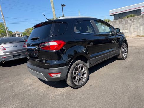 Used 2020 Ford EcoSport Titanium image 5