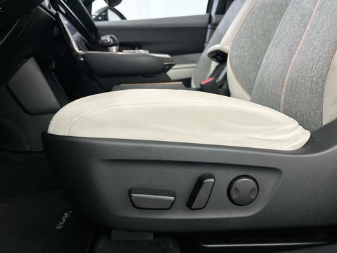 Used 2022 MAZDA MX-30 Electric w/ Premium Package image 14