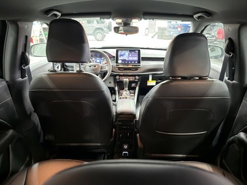 New 2026 Jeep Compass Latitude AWD/4WD image 8