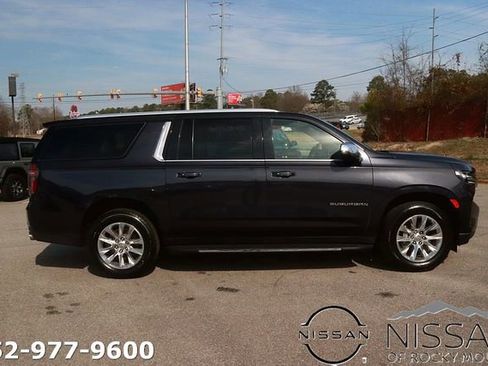 Used 2023 Chevrolet Suburban Premier image 5