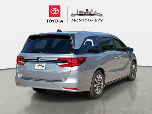 Used 2021 Honda Odyssey EX-L image 3