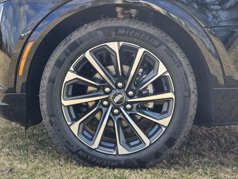 New 2026 Cadillac Lyriq Sport image 7