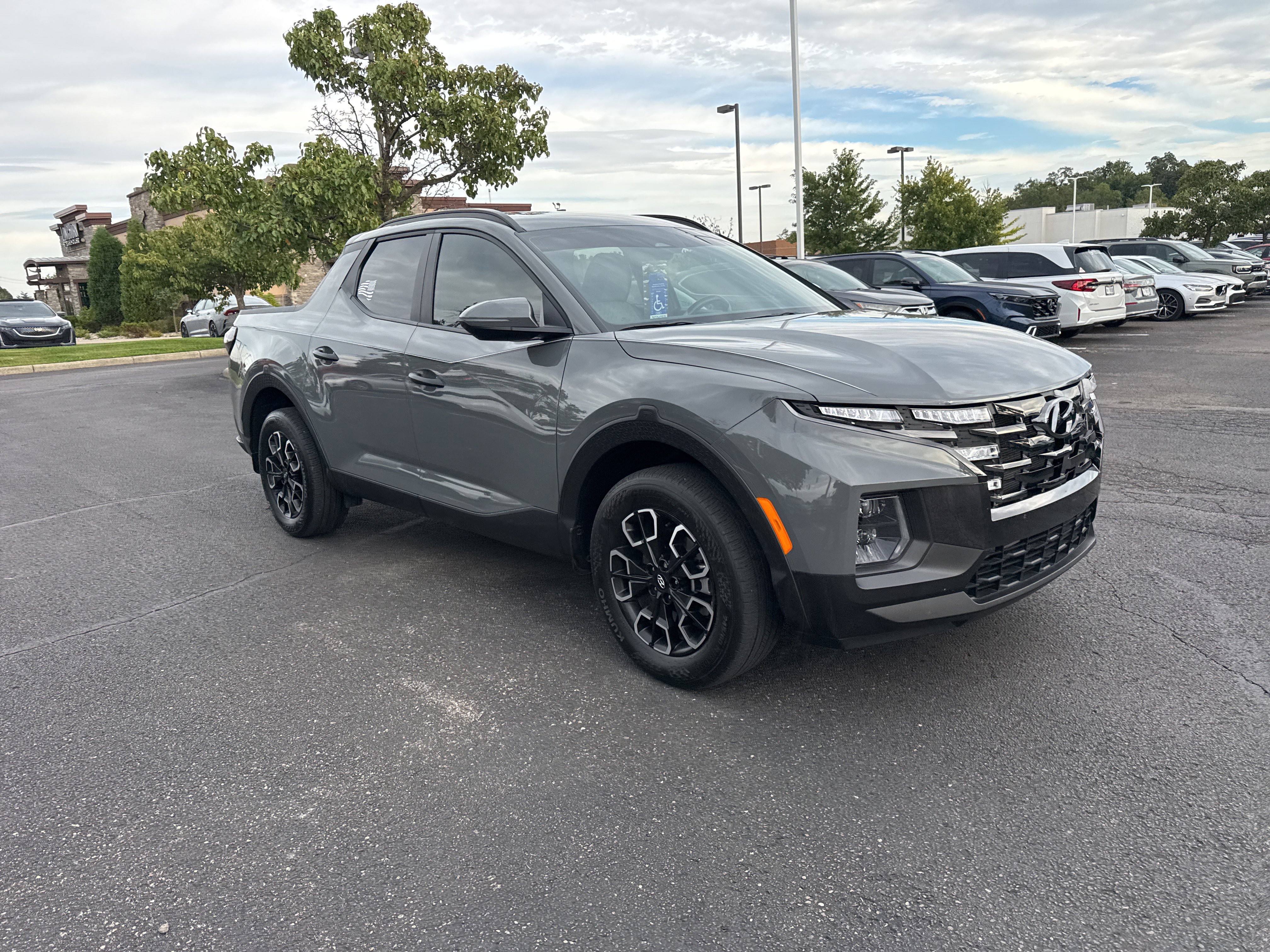 Used 2024 Hyundai Santa Cruz SEL w/ Activity Package AWD/4WD image 21