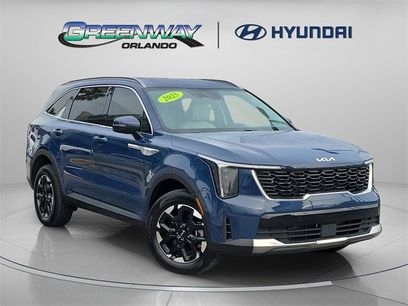 Used 2025 Kia Sorento S