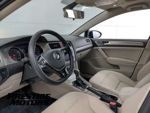Used 2017 Volkswagen Golf Wolfsburg Edition FWD image 13