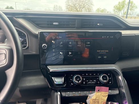 Used 2024 GMC Sierra 1500 Denali w/ Denali Reserve Package image 15