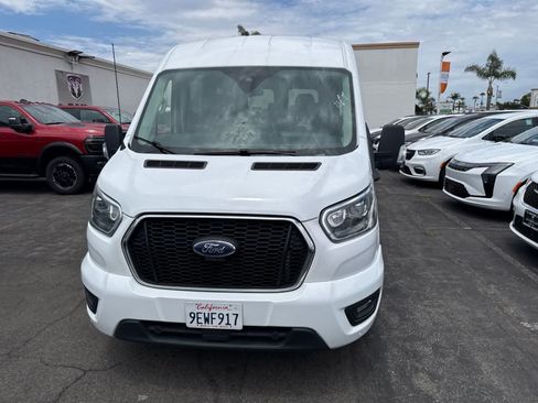 Used 2023 Ford Transit 350 XLT RWD image 4