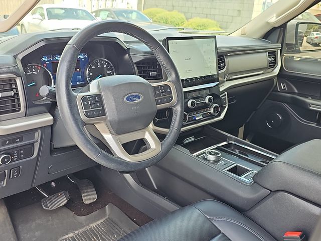 Used 2022 Ford Expedition XLT RWD image 11
