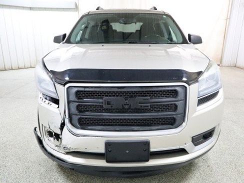 Used 2015 GMC Acadia SLE image 7