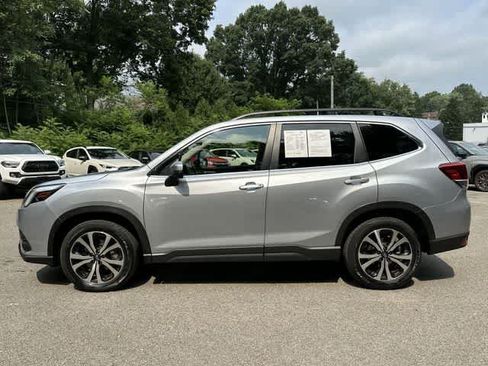 Used 2022 Subaru Forester Limited w/ Popular Package #2 AWD/4WD image 2