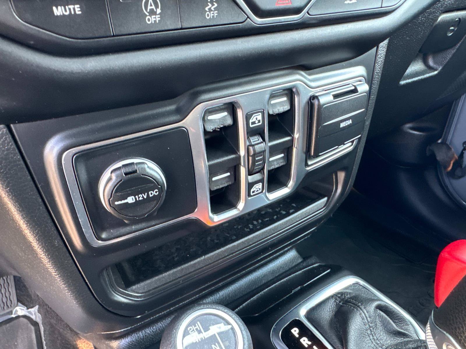 Certified 2021 Jeep Wrangler Unlimited Sport AWD/4WD image 23