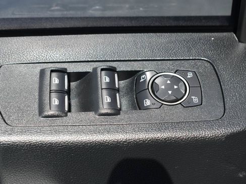 Used 2018 Ford F150 Raptor w/ Equipment Group 802A Luxury AWD/4WD image 43