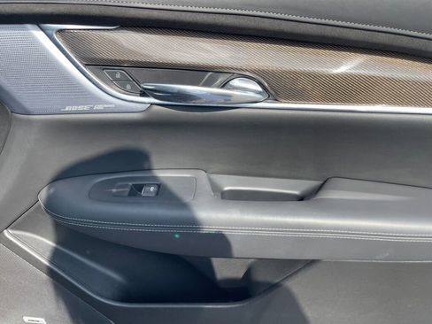 Used 2024 Cadillac XT6 Sport w/ Platinum Package image 25