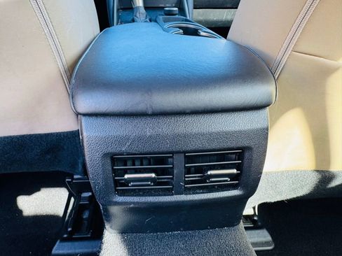 Used 2018 Lexus IS 300 image 14