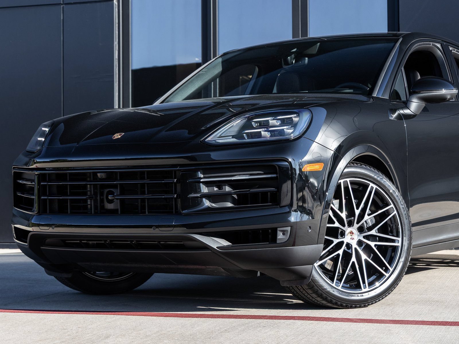 Certified 2026 Porsche Cayenne Coupe AWD/4WD image 7