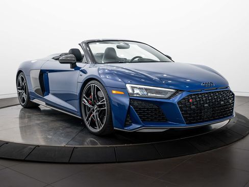 Used 2020 Audi R8 V10 performance AWD/4WD image 2