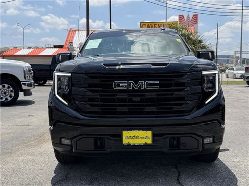 Used 2024 GMC Sierra 1500 Elevation w/ Elevation Premium Package AWD/4WD image 3