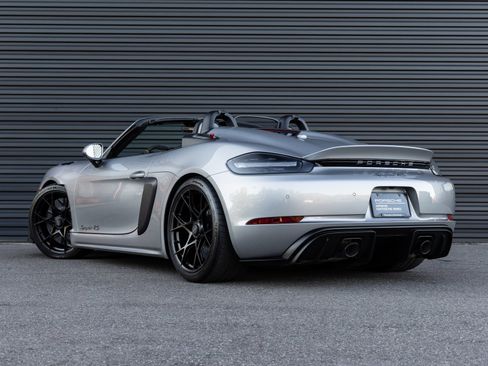 Used 2025 Porsche 718 Boxster Spyder RS image 3