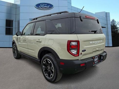 Certified 2025 Ford Bronco Sport Outer Banks w/ Outer Banks Tech Package+ image 4
